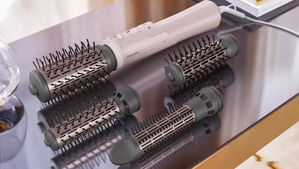 Фен Philips 7000 Series BHA735/00