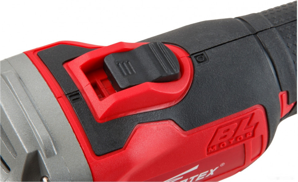 Угловая шлифмашина Wortex CAG 1812 E 1BCAG001A29 (с 1-им АКБ)