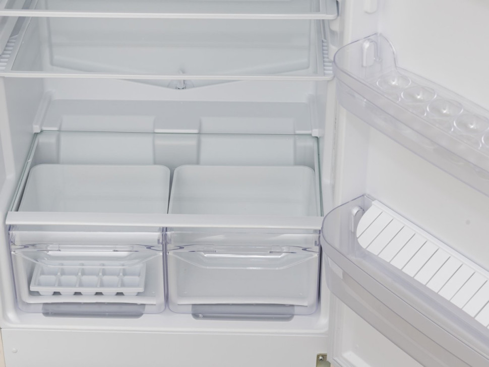 Холодильник Indesit TIA 14 E