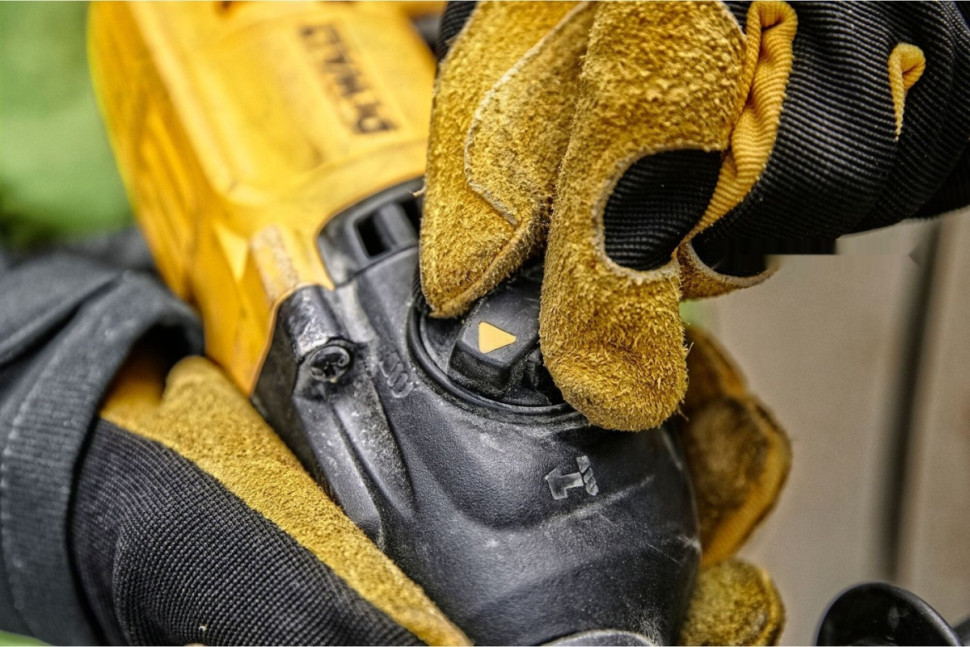 Перфоратор DeWALT D25133K-QS (кейс)