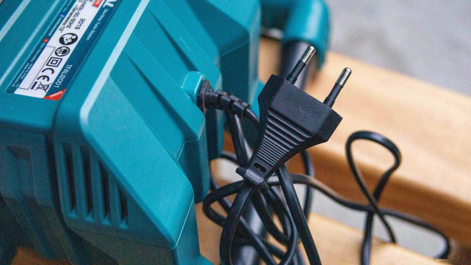 Вентилятор Total TFALI2001