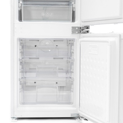 Холодильник с морозильником SCANDILUX CNFBI210E