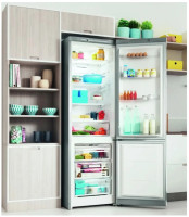 Холодильник с нижней морозильной камерой Indesit ITS 4200 XB