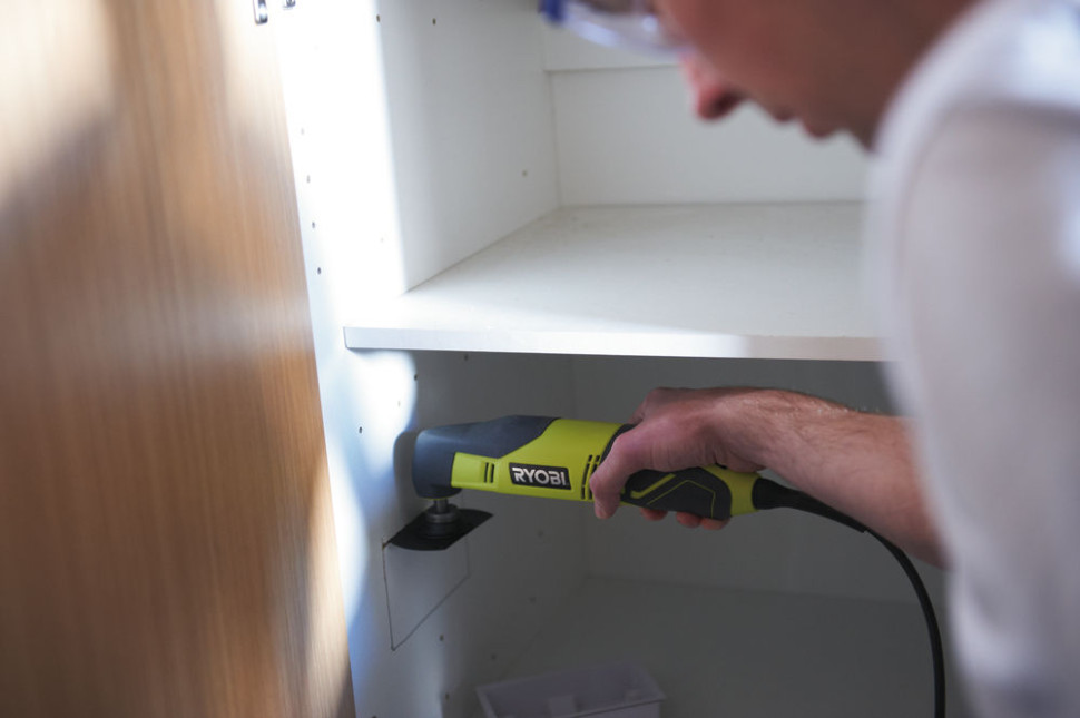 Шлифовальная машина Ryobi RMT200S