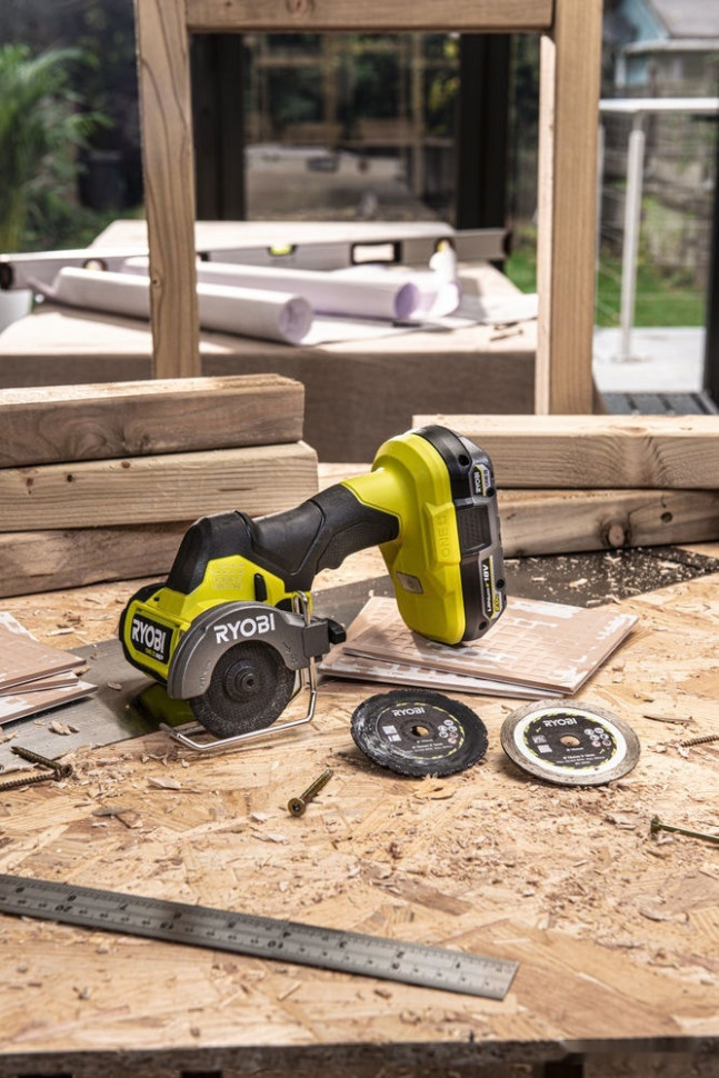 Дисковая (циркулярная) пила Ryobi RCT18C-0 5133004953 (без АКБ)