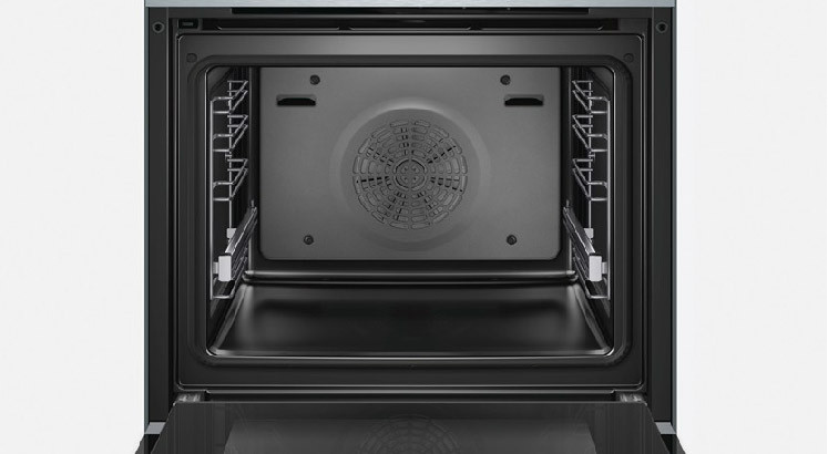 Духовой шкаф Bosch HBG633NS1