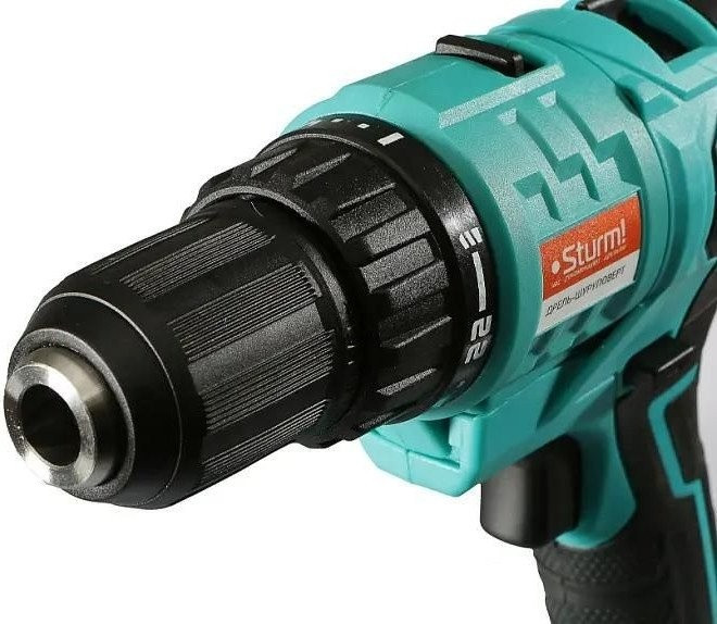 Дрель-шуруповерт Sturm CMT1802 (с 2-мя АКБ, кейс)