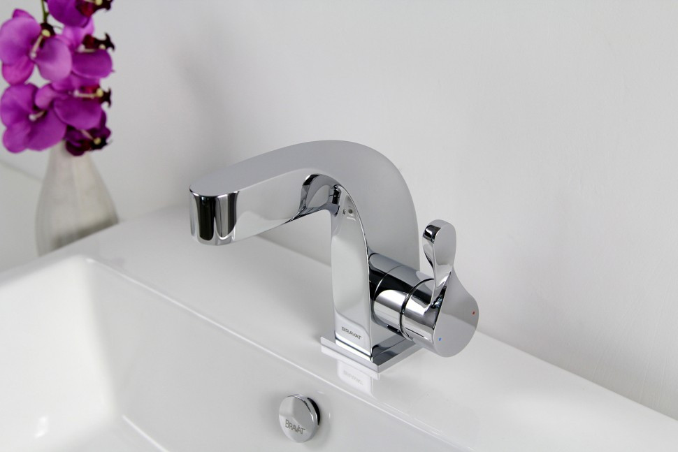 Смеситель Bravat Wave F774108C (WA0619)