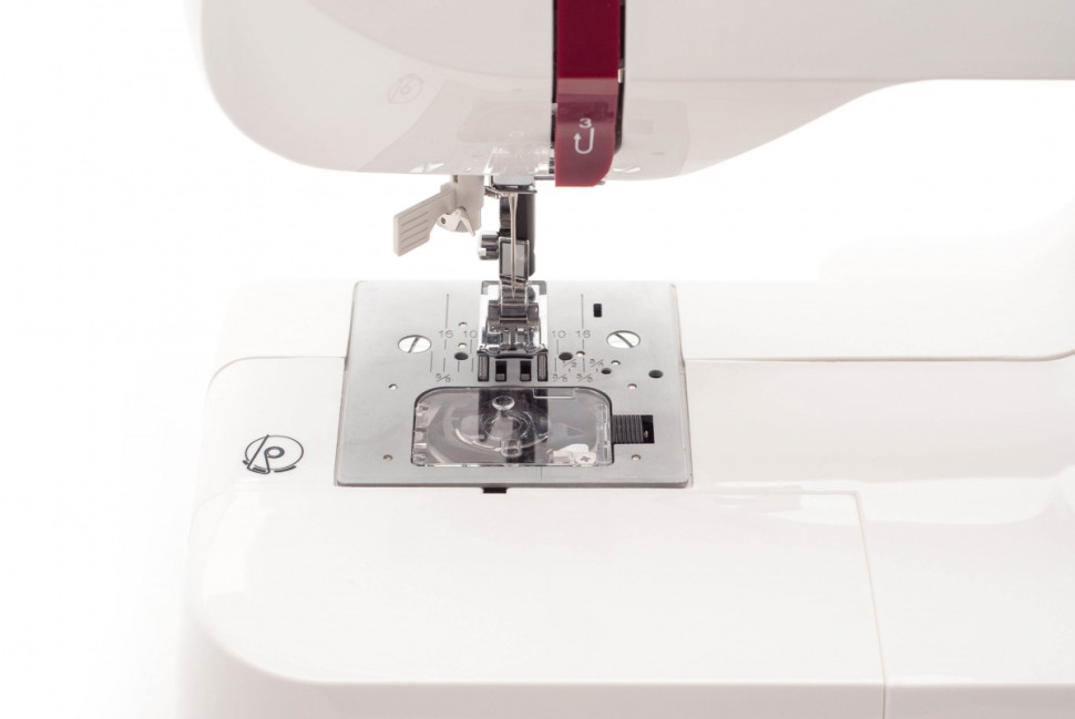 Швейная машина Jaguar 137