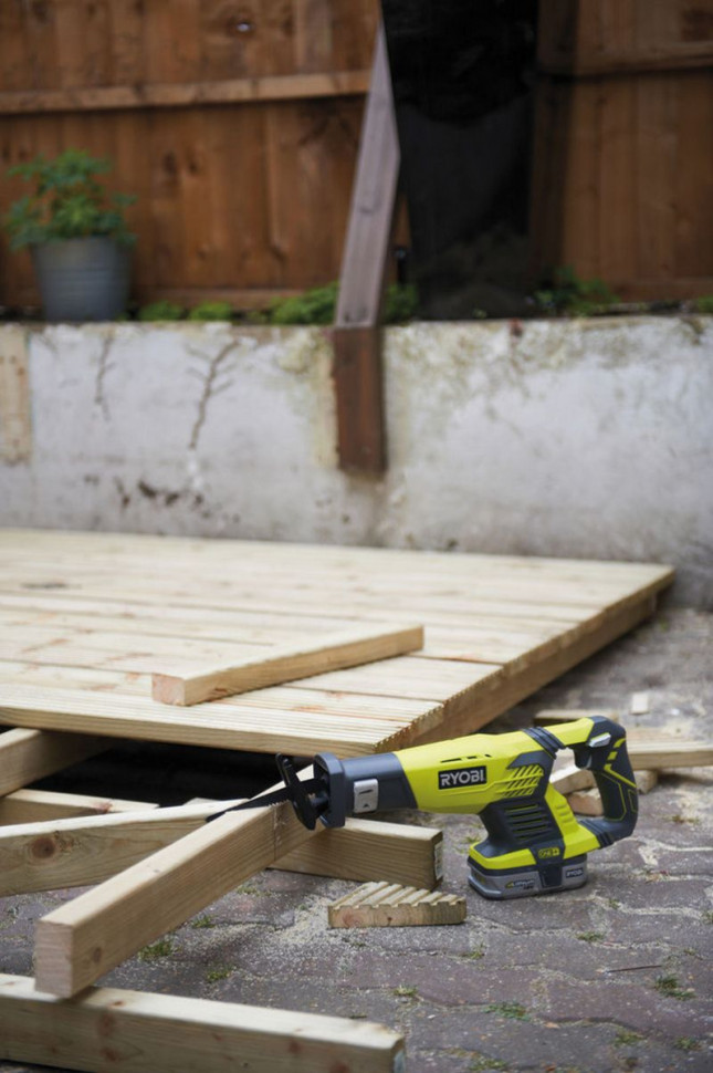 Сабельная пила Ryobi RRS1801M