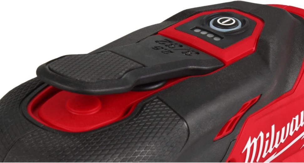 Шлифовальная машина Milwaukee M12FROS2.5-502X 4933493648 (с 2-мя АКБ, кейс)