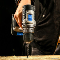 Дрель-шуруповерт Deko Sharker 063-4037 (с 1-им АКБ)