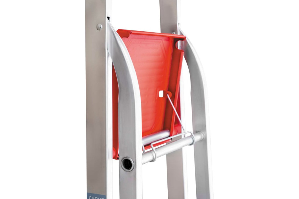 Лестница-стремянка Новая Высота NV 3117 (6 ступеней)