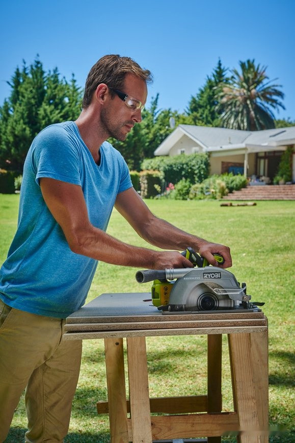 Дисковая (циркулярная) пила Ryobi R18CS7-0 5133002890 (без АКБ)