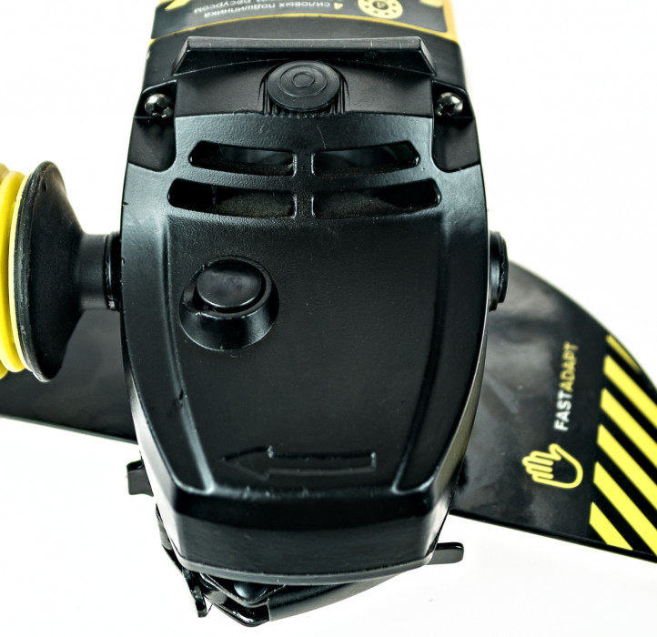 Угловая шлифмашина Hanskonner HAG24230ECH