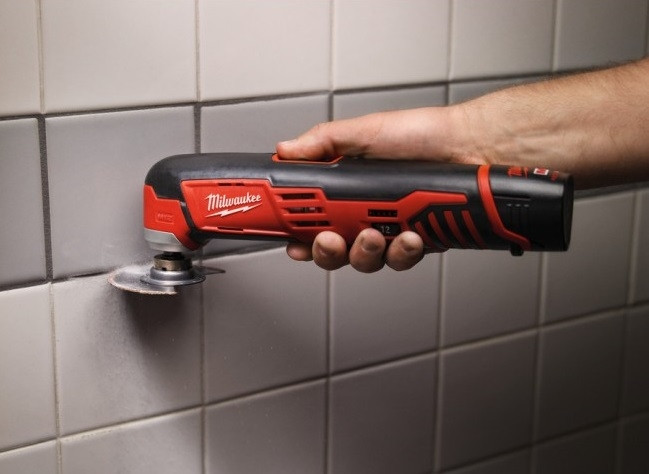 Шлифовальная машина Milwaukee C12 MT-402B