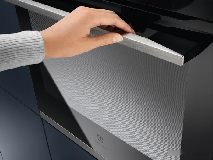 Духовой шкаф Electrolux OKC8P39WX