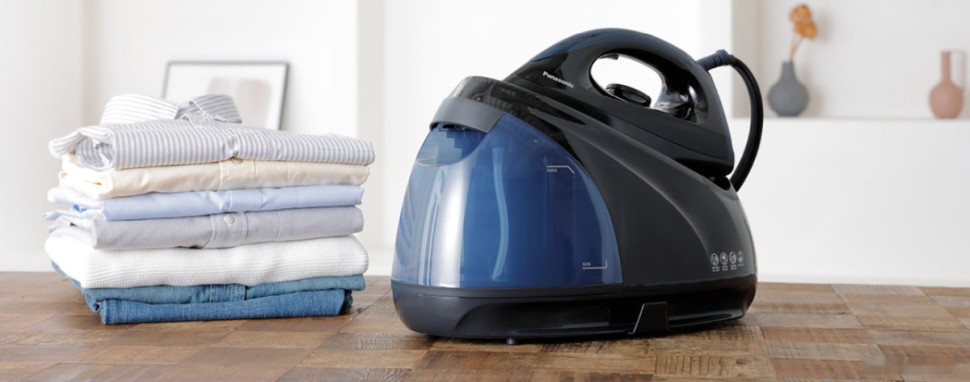 Утюг Panasonic NI-GT200ATW