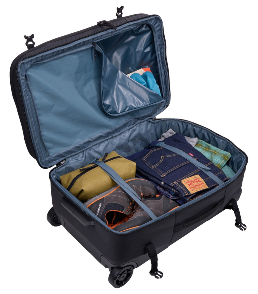 Чемодан на колесах Thule Aion Wheeled Duffel 70см/ 95л, черный, 3205226 (TAWD170BLK)