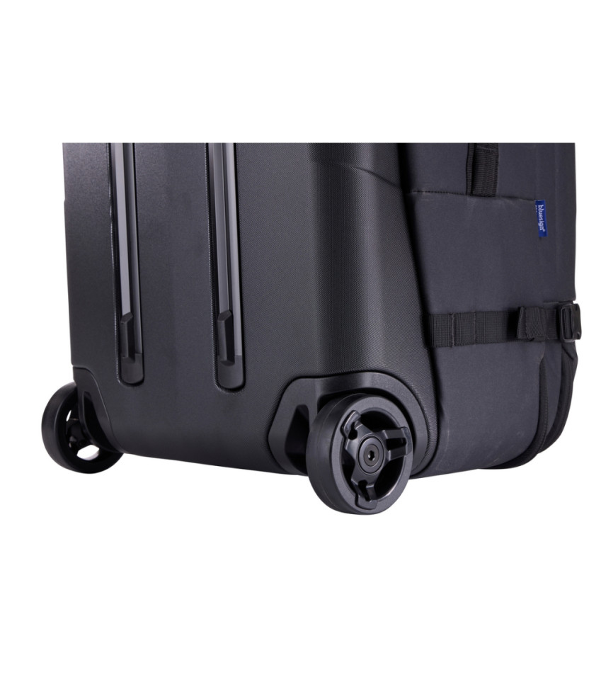 Чемодан на колесах Thule Aion Wheeled Duffel 70см/ 95л, черный, 3205226 (TAWD170BLK)