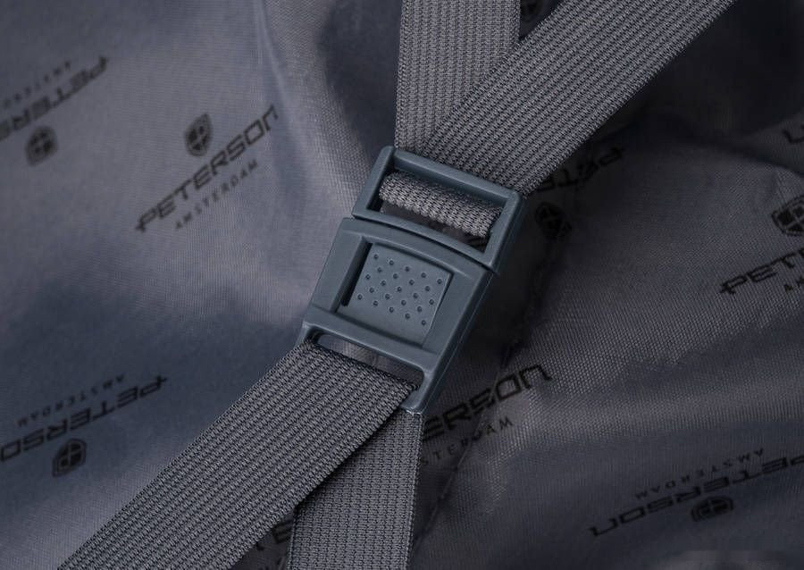 Чемодан-спиннер Peterson PTN 5806-W-L (черный)