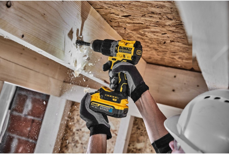 Ударная дрель-шуруповерт DeWALT DCD805H2T (с 2-мя АКБ 5 Ач, кейс)