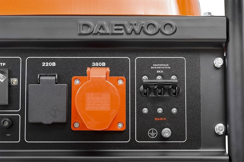 Генератор Daewoo Power GDA 7500E-3