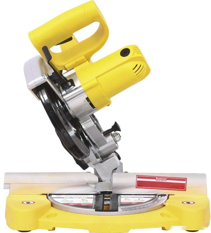 Торцовочная пила Калибр Мастер ПТЭ-900/190м