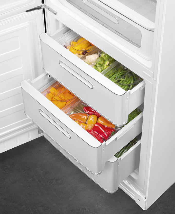 Холодильник Smeg FAB32LWH5