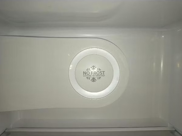 Холодильник (Side-by-Side) Snowcap SBS NF 570 BG