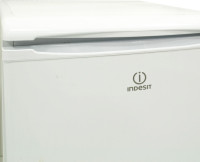 Однокамерный холодильник Indesit TT 85 (White)