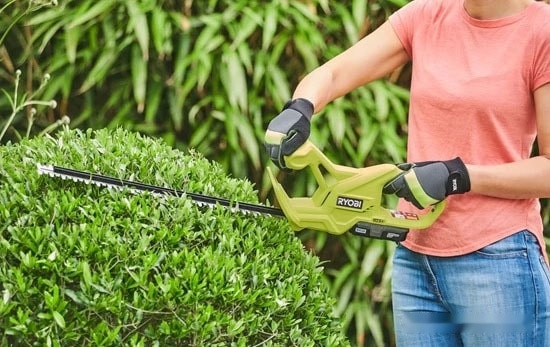 Кусторез Ryobi RY18HT40A-113 (с 1-им АКБ)