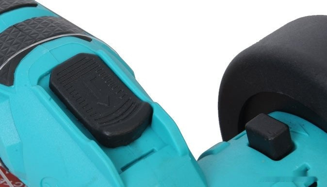 Угловая шлифмашина Sturm CAG1276C (с АКБ)