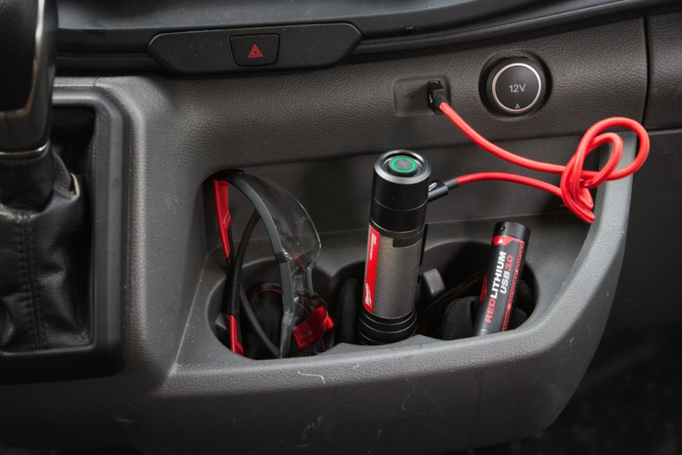 Фонарь Milwaukee L4 FL2000-301 4933479637