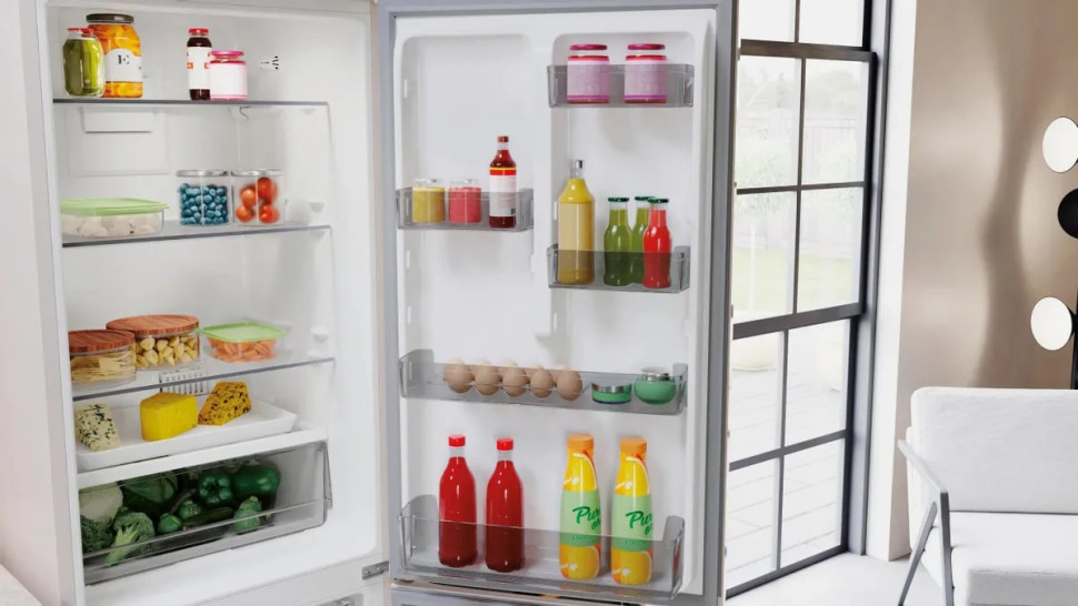 Холодильник с морозильником Hotpoint-Ariston HT 4180 M