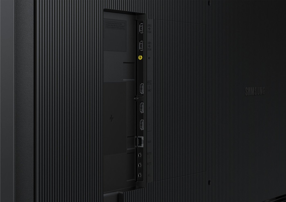 Информационная панель Samsung QB65C LH65QBCEBGCXCI