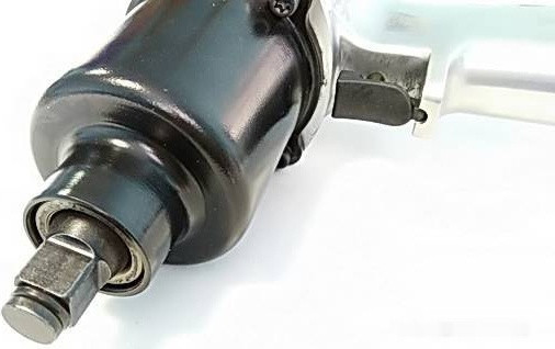 Пневмогайковерт Sumake ST-5547