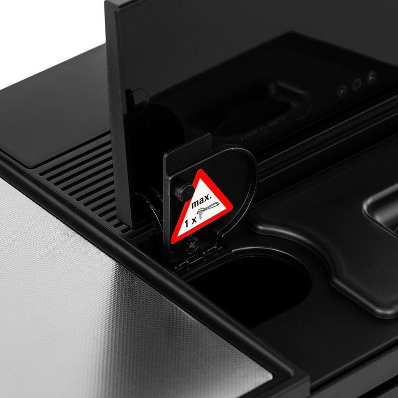 Кофемашина Nivona NICR 820 CafeRomatica