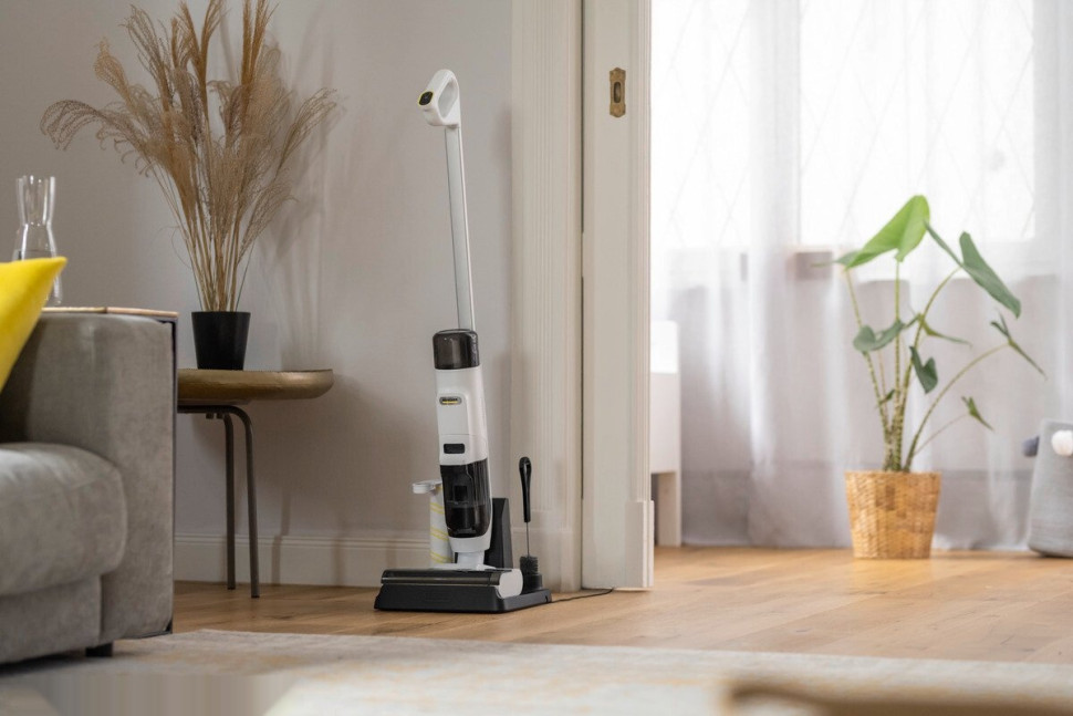 Вертикальный моющий пылесос Karcher KFL 1 1.056-110.0