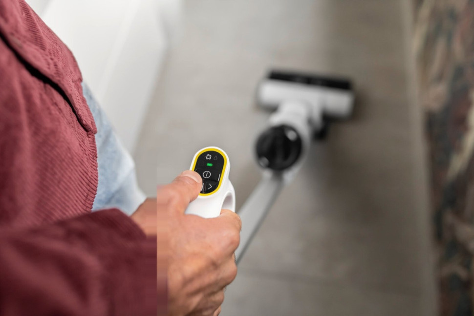 Вертикальный моющий пылесос Karcher KFL 1 1.056-110.0