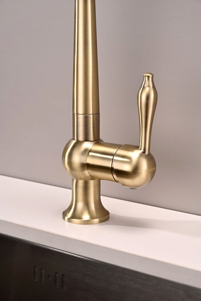 Смеситель Paulmark Retro Re213226-BR