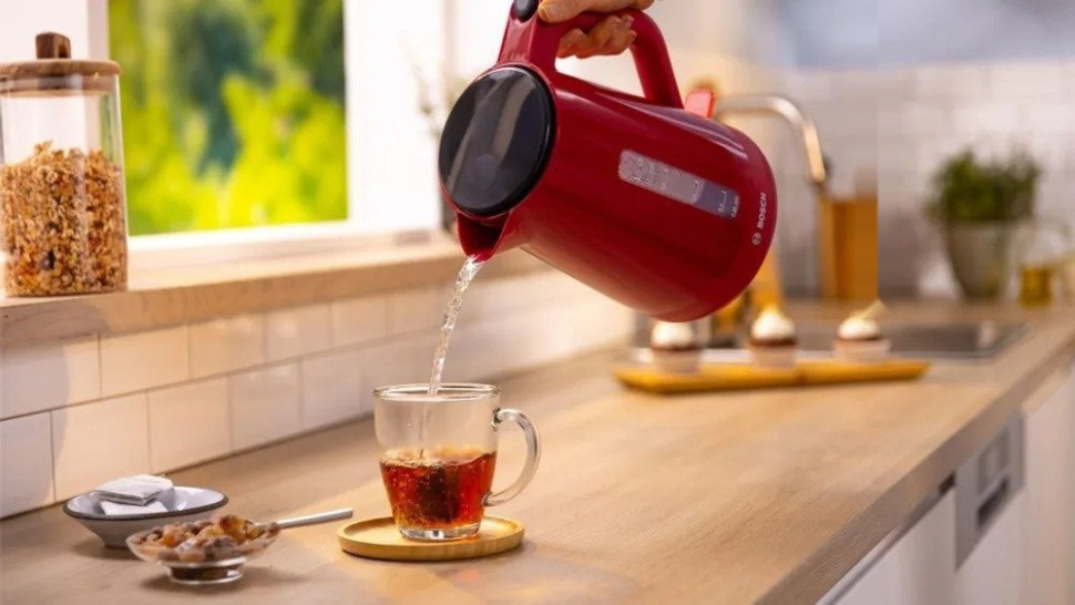 Электрический чайник Bosch TWK1M124