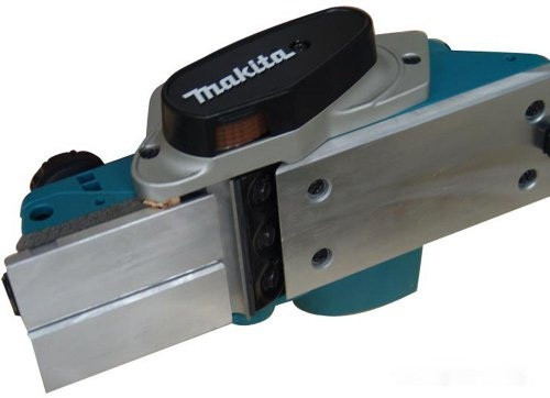 Электрорубанок Makita KP0800J