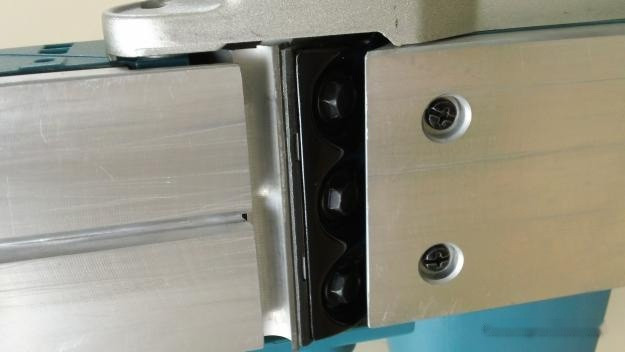 Электрорубанок Makita KP0800J