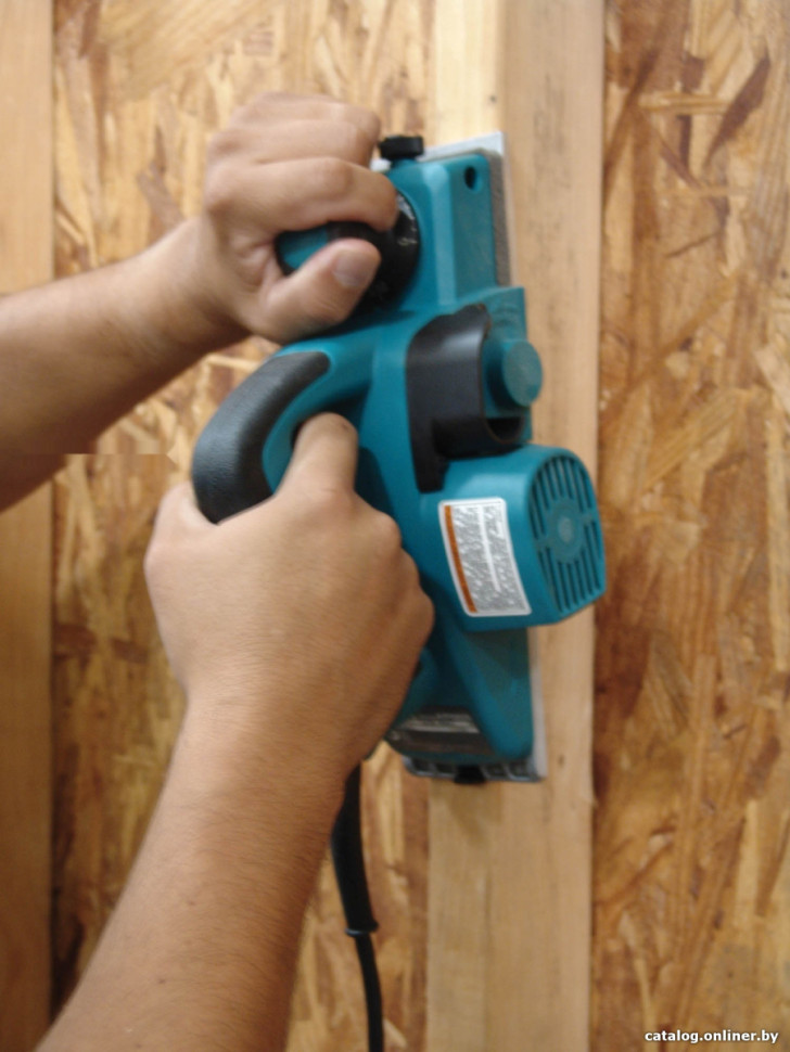 Электрорубанок Makita KP0800J
