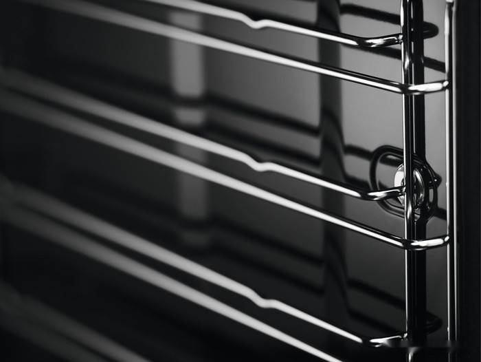 Духовой шкаф Electrolux SurroundCook FLEX 600 EOF3H50X