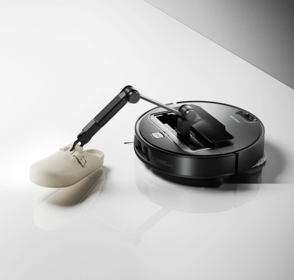 Робот-пылесос Roborock Saros Z70 (евровилка, черный)