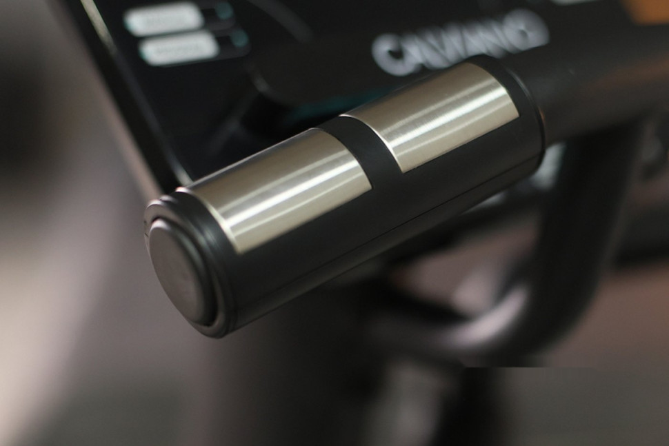 Эллиптический тренажер Calviano Extra (серый)