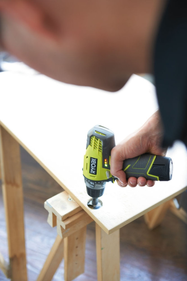 Дрель-шуруповерт Ryobi R12DDL13S