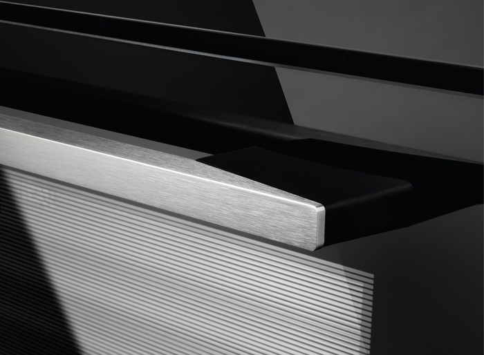 Духовой шкаф Electrolux OKB8S31X